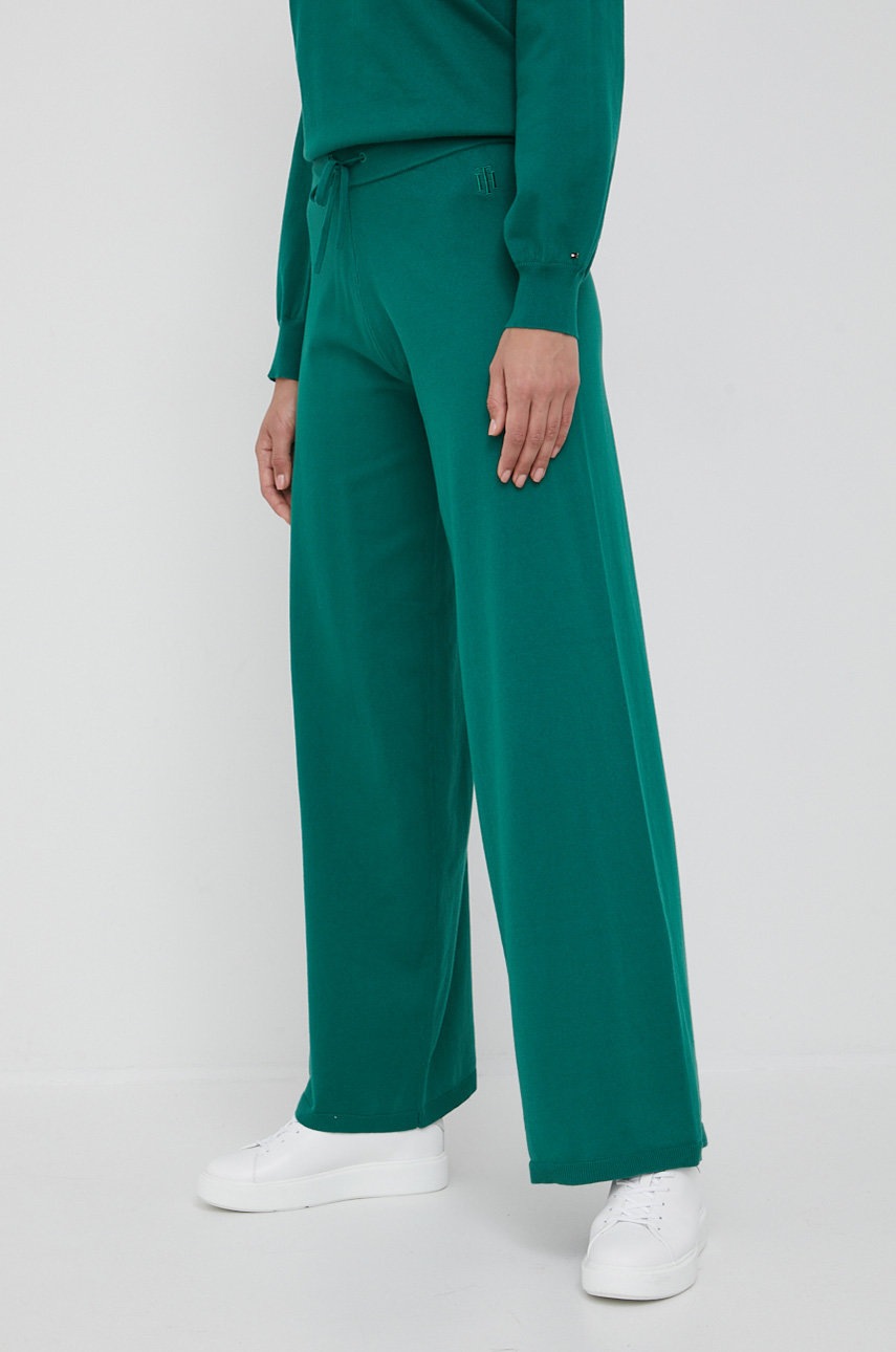 kalhoty-tommy-hilfiger-damske-zelena-barva-jednoduche-high-waist