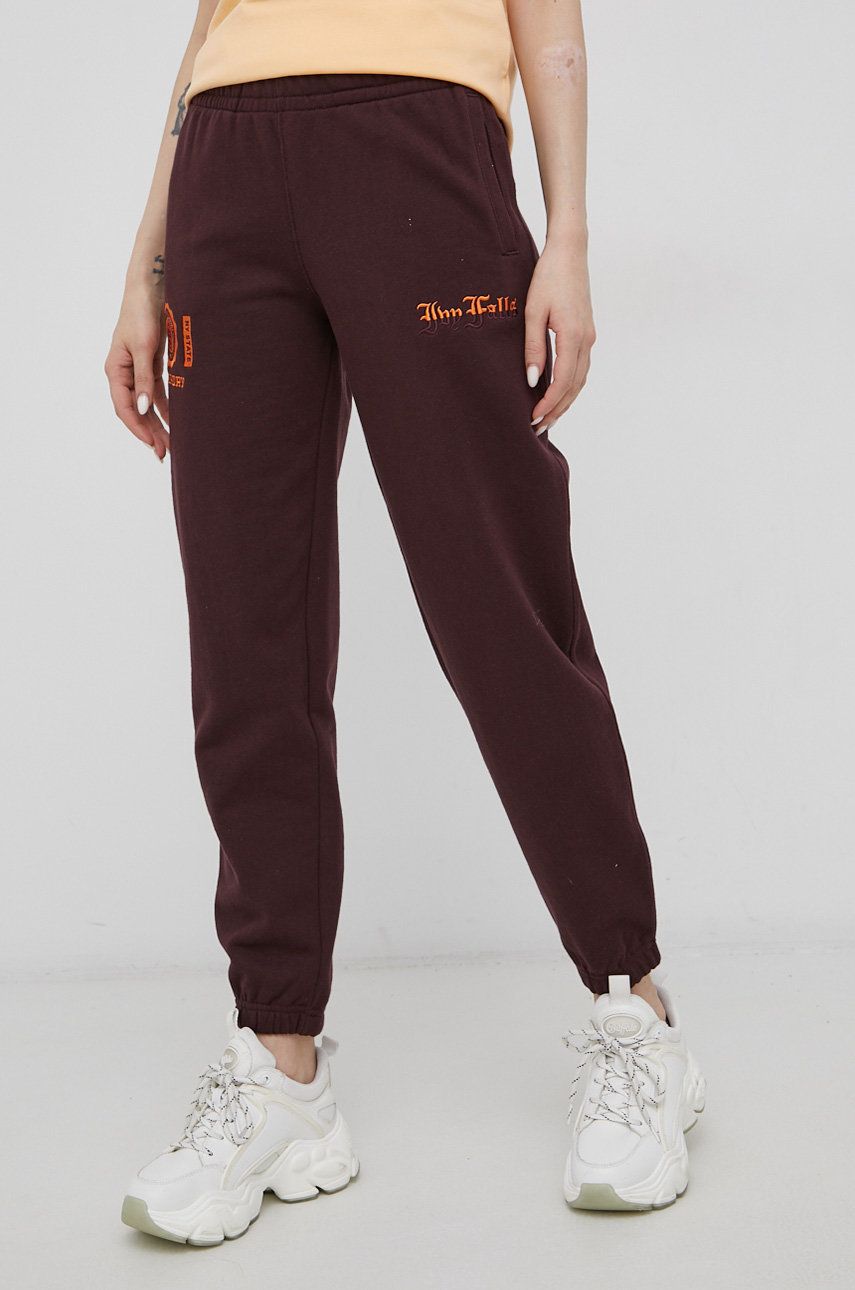 Superdry pantaloni de bumbac femei, culoarea bordo, neted