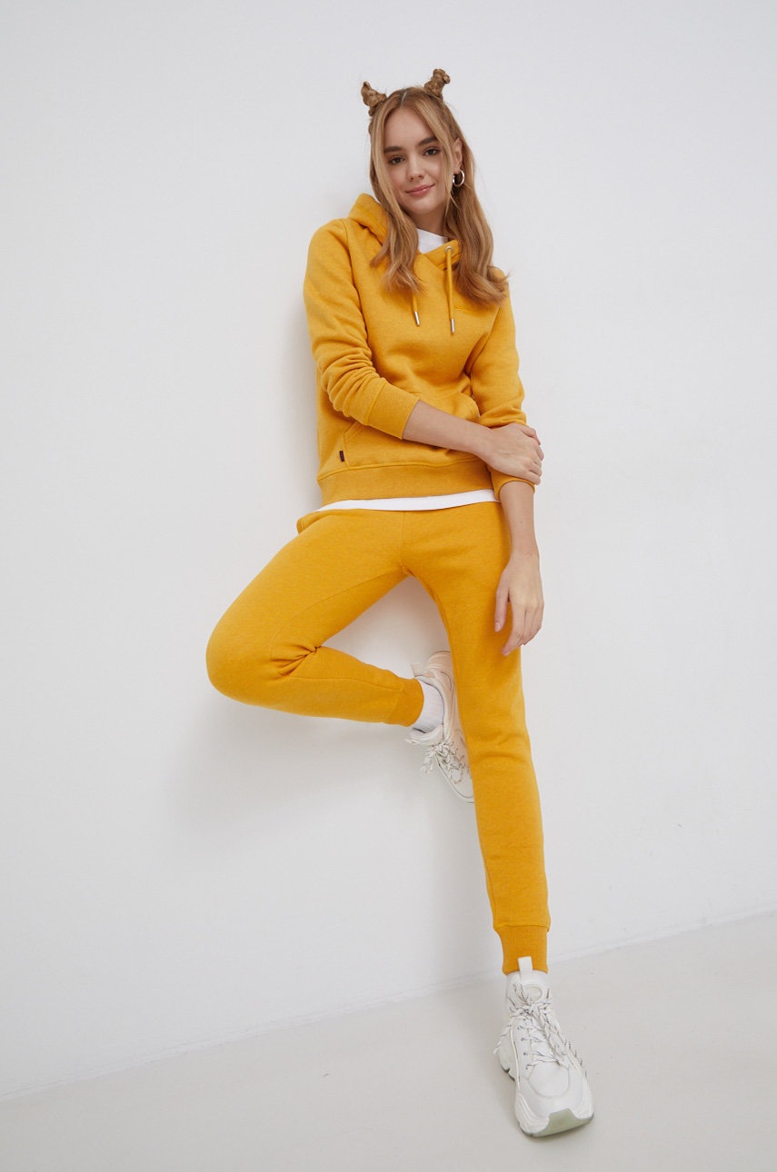 

Штани Superdry жіночі колір жовтий однотонні