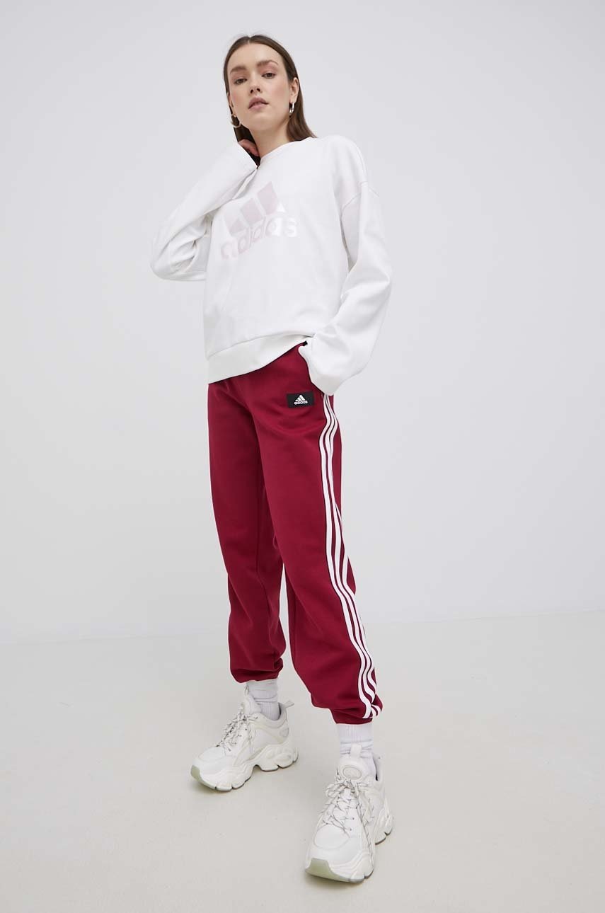 

Брюки adidas Performance HE1663 женские цвет бордовый однотонные