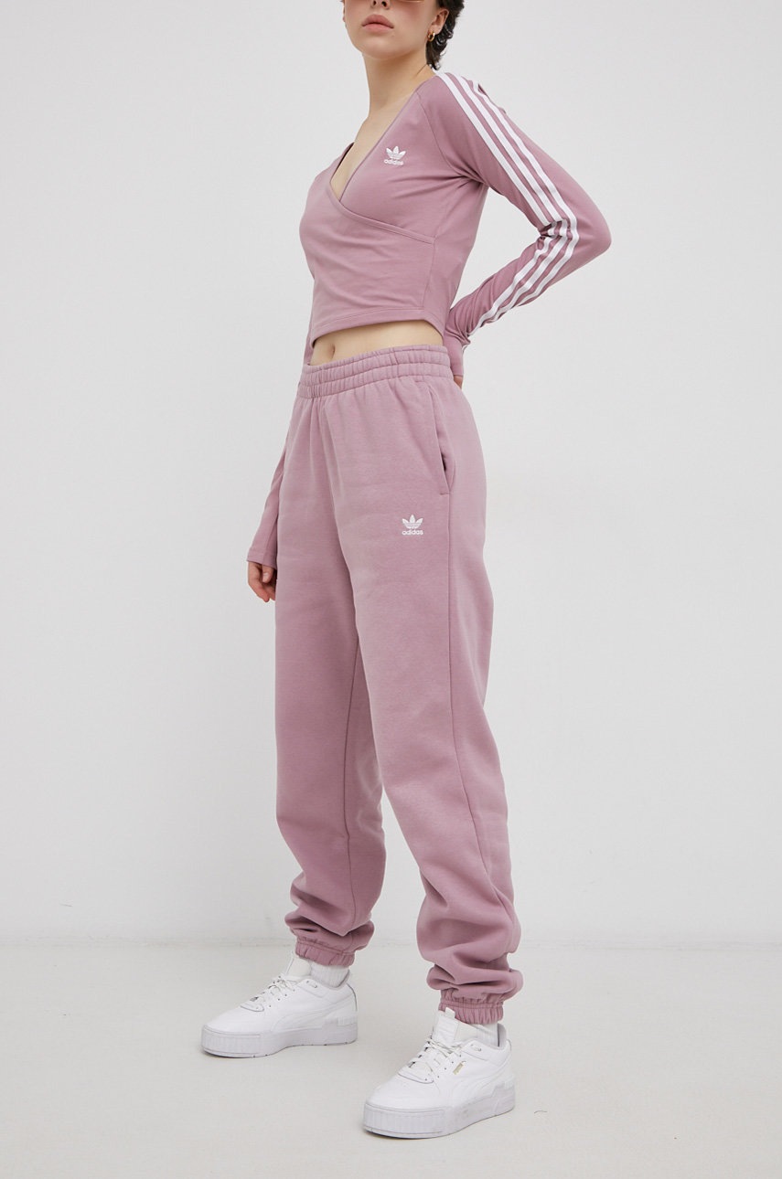 

Штани adidas Originals HF7515 жіночі колір рожевий гладкі HF7515-MAGMAU