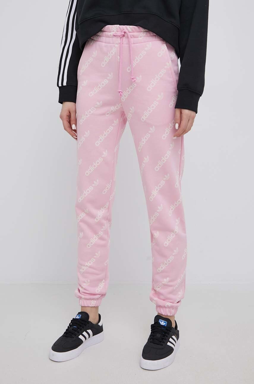 

Брюки adidas Originals HM4886 женские цвет розовый с узором