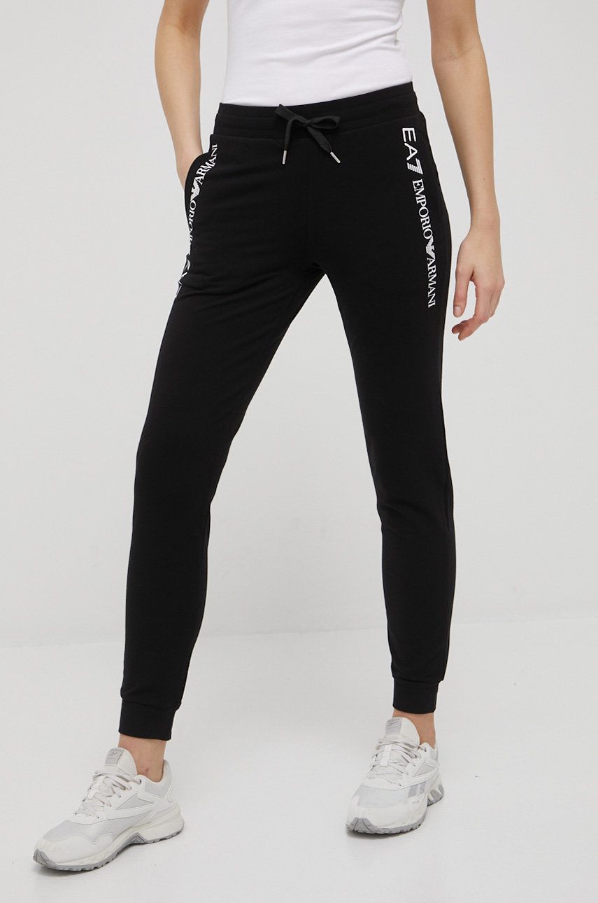 EA7 Emporio Armani pantaloni femei, culoarea negru, cu imprimeu answear.ro
