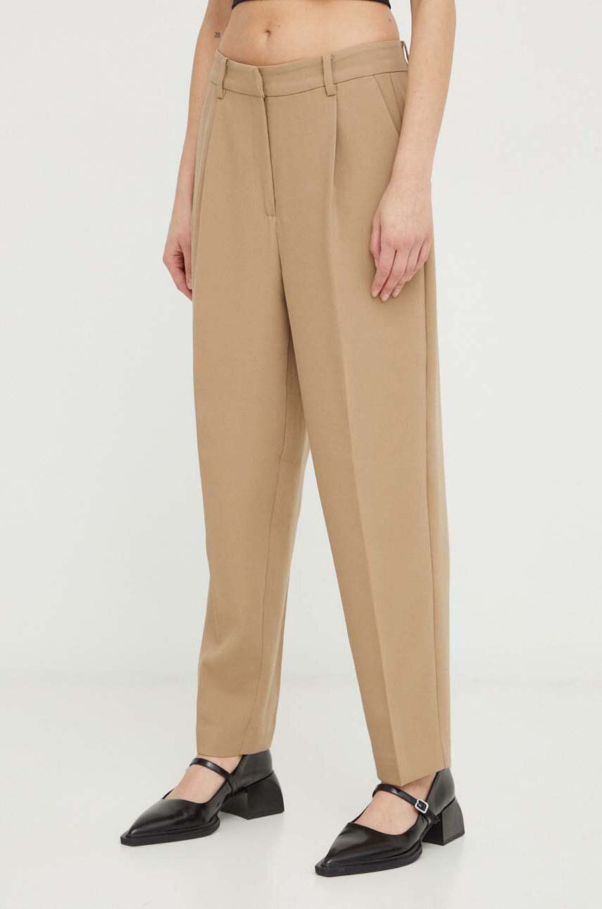 Kalhoty Bruuns Bazaar dámské, béžová barva, přiléhavé, high waist