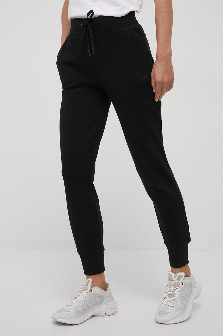 4F pantaloni femei culoarea negru neted