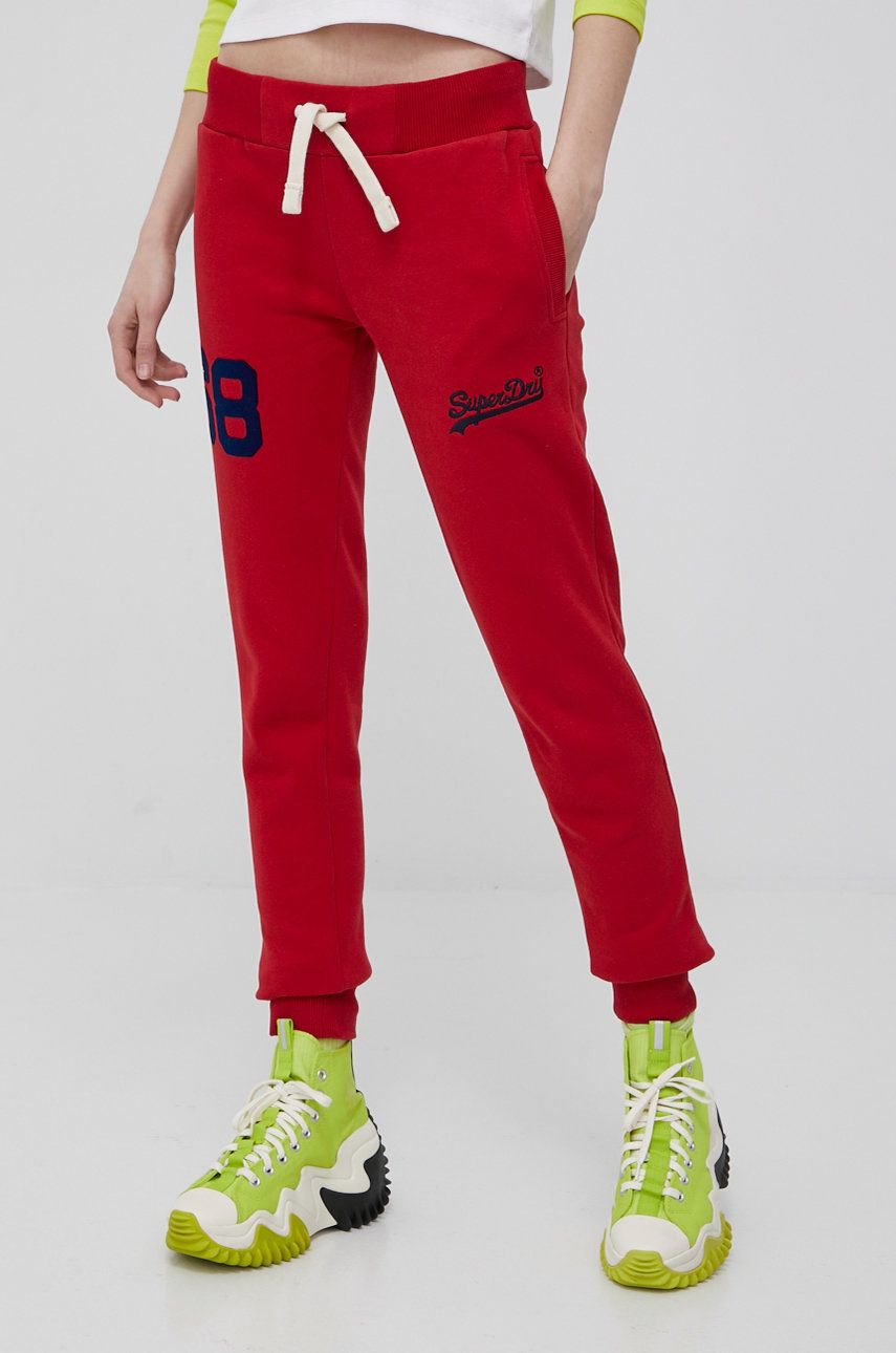 Superdry pantaloni de trening femei, culoarea rosu, cu imprimeu