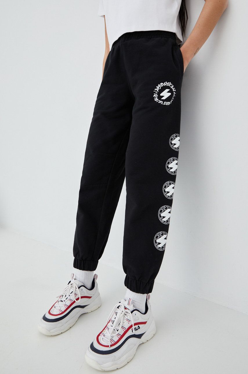 Superdry pantaloni de trening din bumbac femei, culoarea negru, cu imprimeu