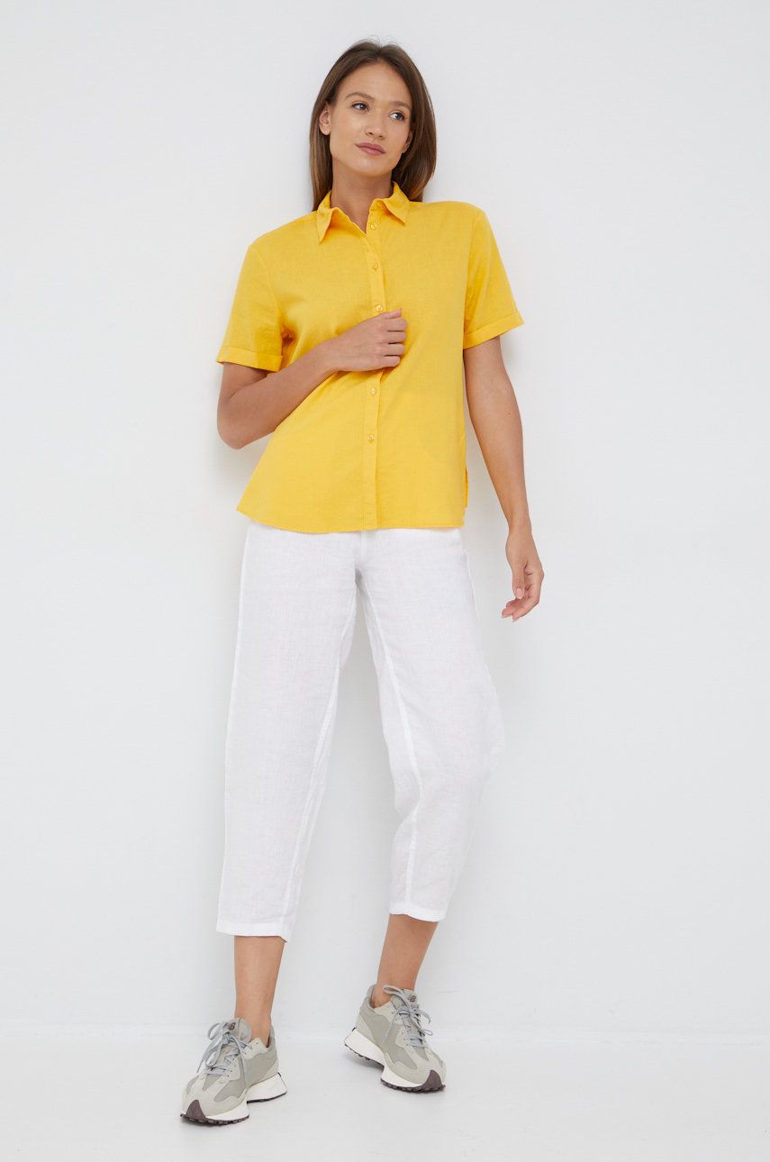 United Colors of Benetton pantaloni din in femei, culoarea alb, drept, high waist Alb imagine megaplaza.ro