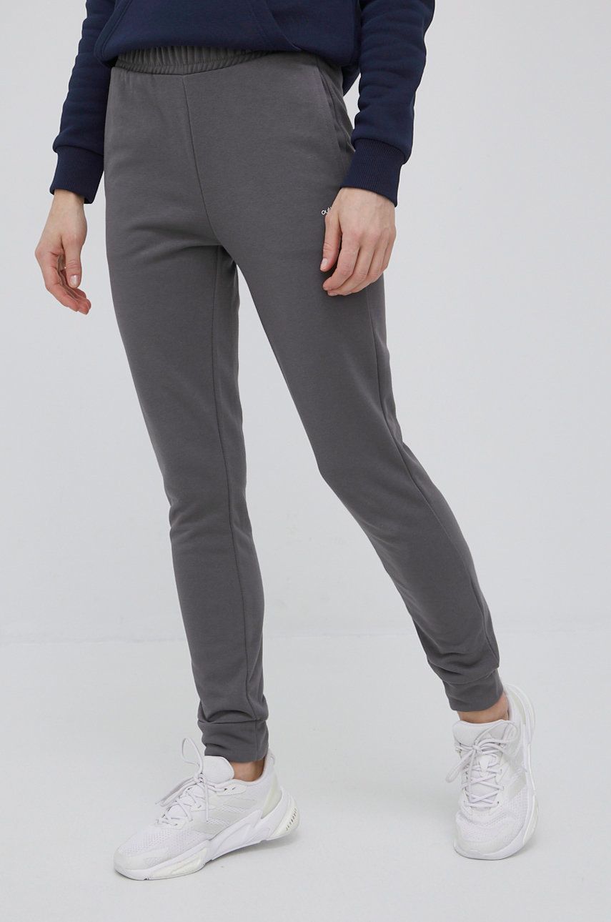 Outhorn spodnie dresowe damskie kolor szary gładkie