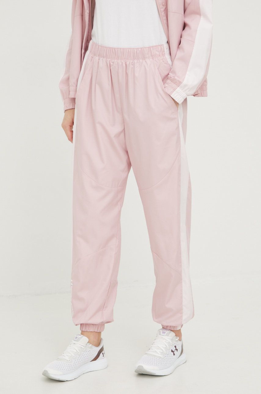 Tréninkové kalhoty Under Armour dámské, růžová barva, hladké - růžová -  100 % Polyester