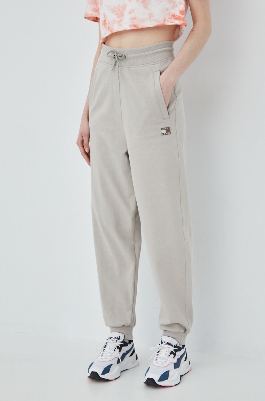 Tommy jeans pantaloni de bumbac pentru copii femei, culoarea bej, neted