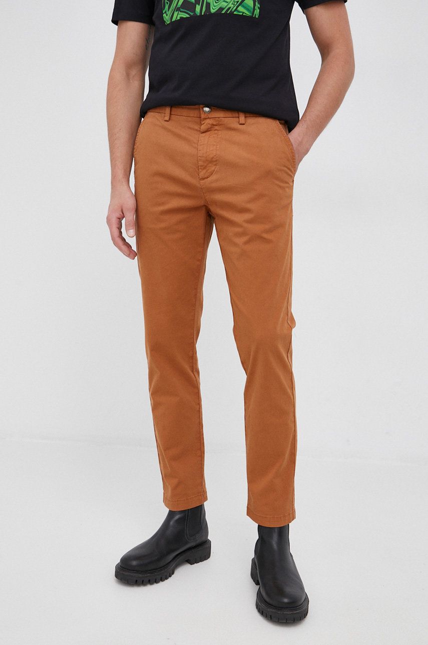 Hugo Pantaloni bărbați, culoarea maro, model drept 2023 ❤️ Pret Super answear imagine noua 2022