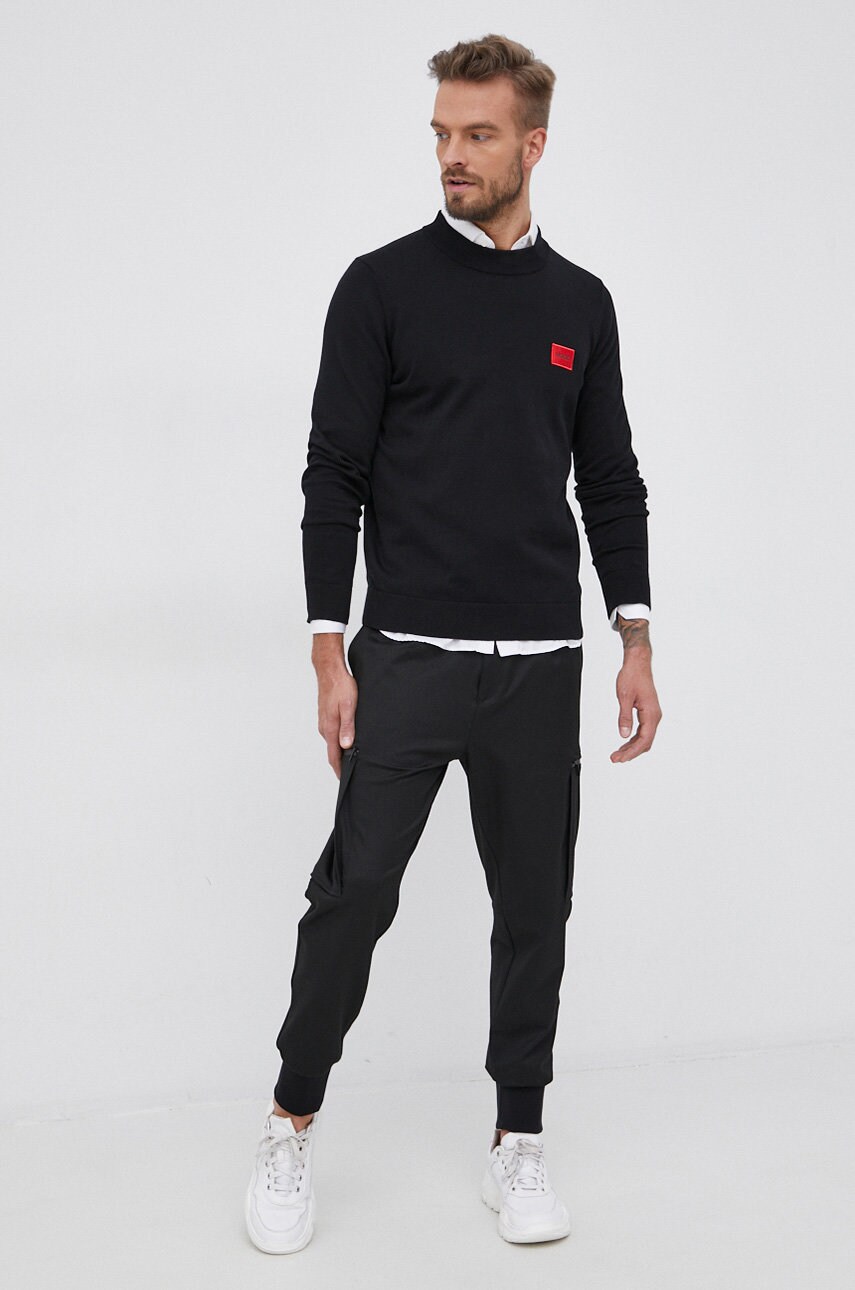 Hugo pantaloni bărbați, culoarea negru, jogger