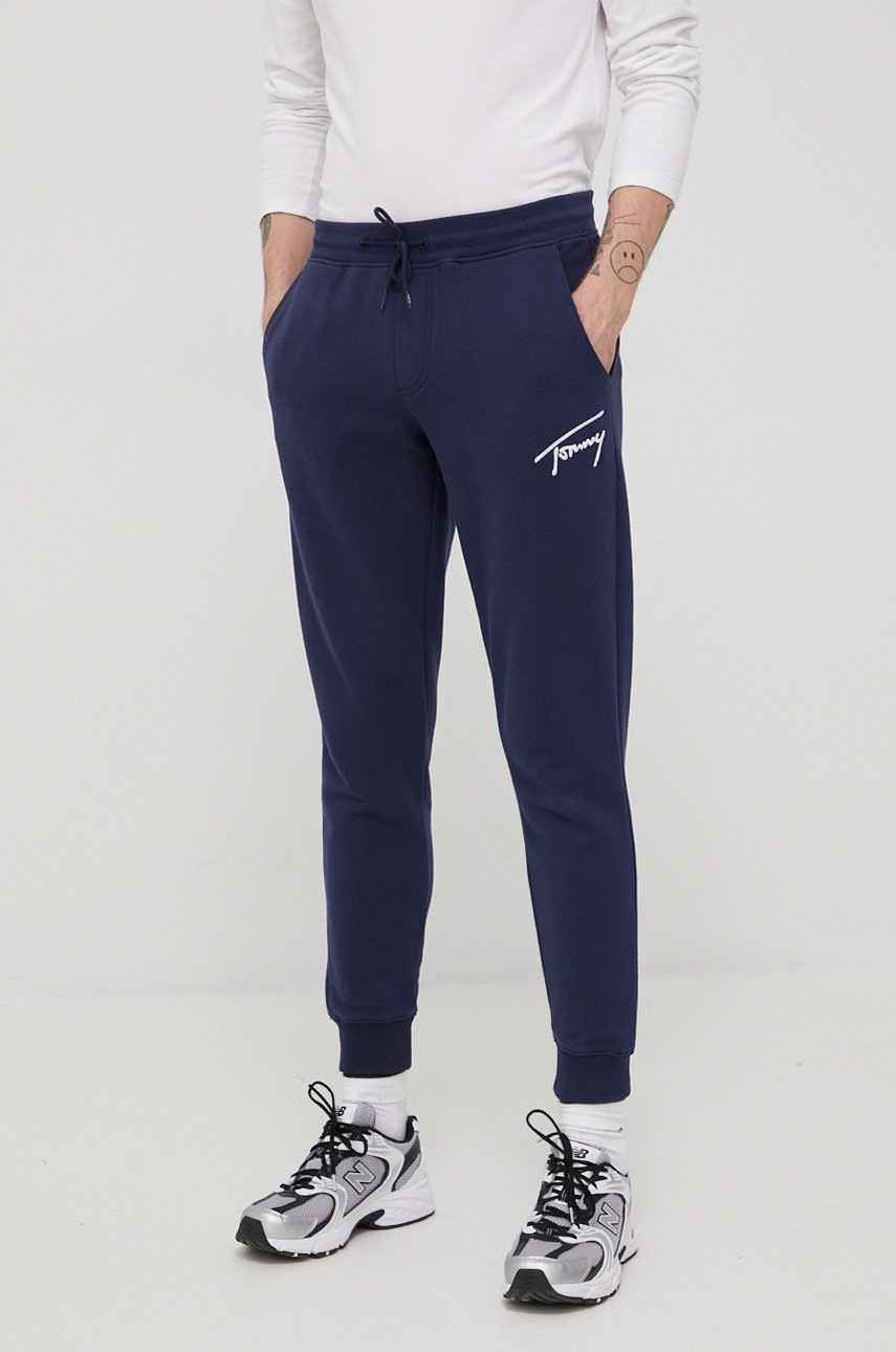 

Панталони Tommy Jeans мъжки в тъмносиньо с апликация, Тъмносин