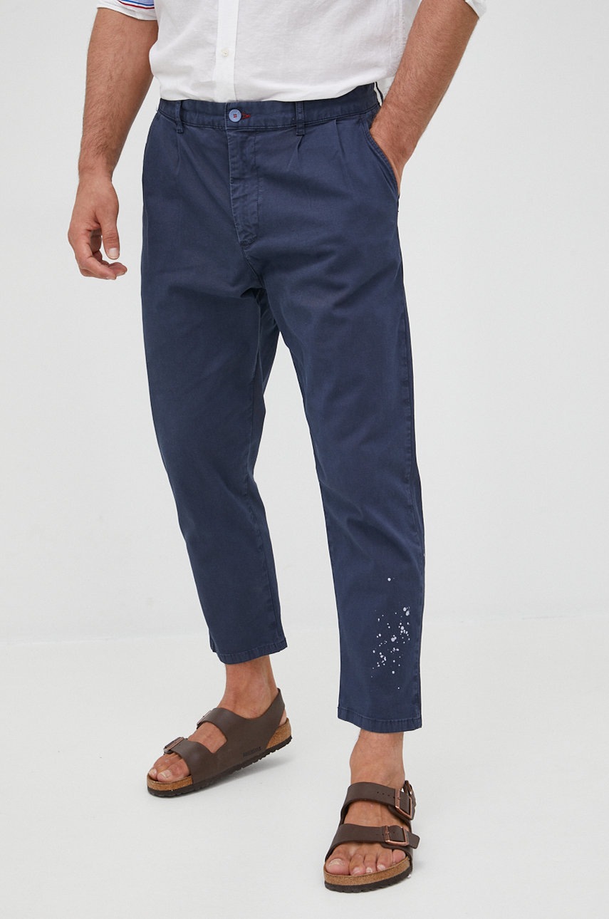 Desigual Pantaloni Barbati, Culoarea Albastru Marin, Drept