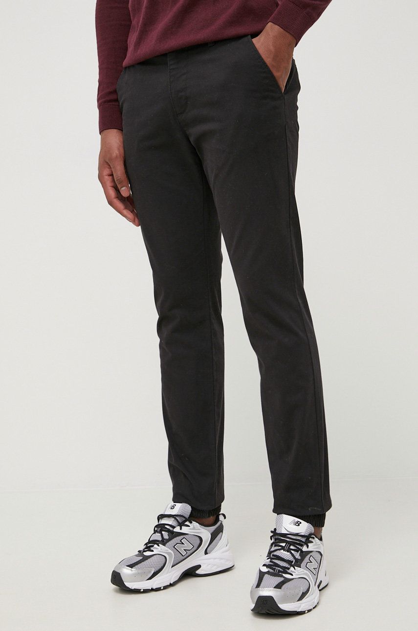 Tom Tailor spodnie męskie kolor czarny joggery