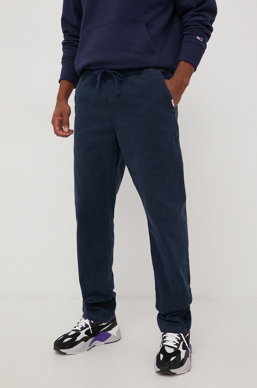 Tommy jeans pantaloni ethan barbati, culoarea albastru marin, drept