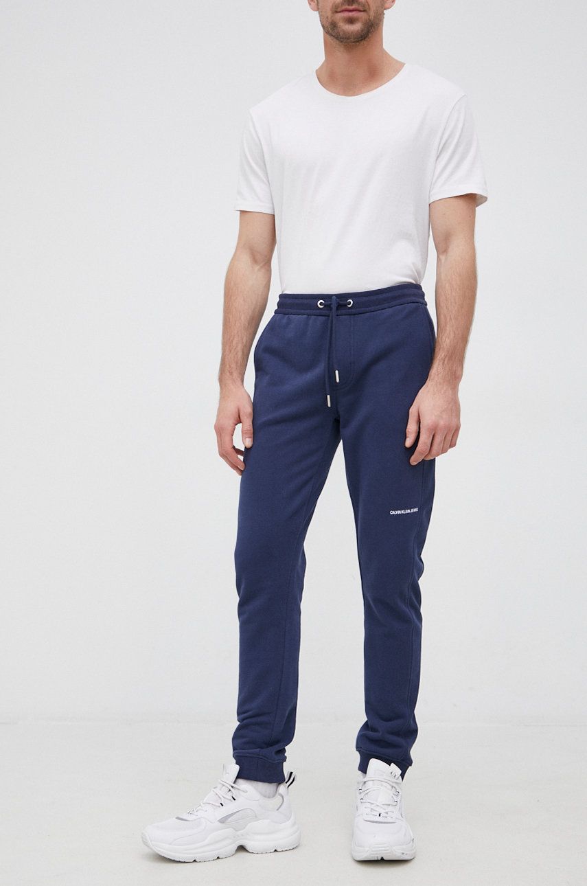 Calvin Klein Jeans Spodnie bawełniane męskie kolor granatowy gładkie