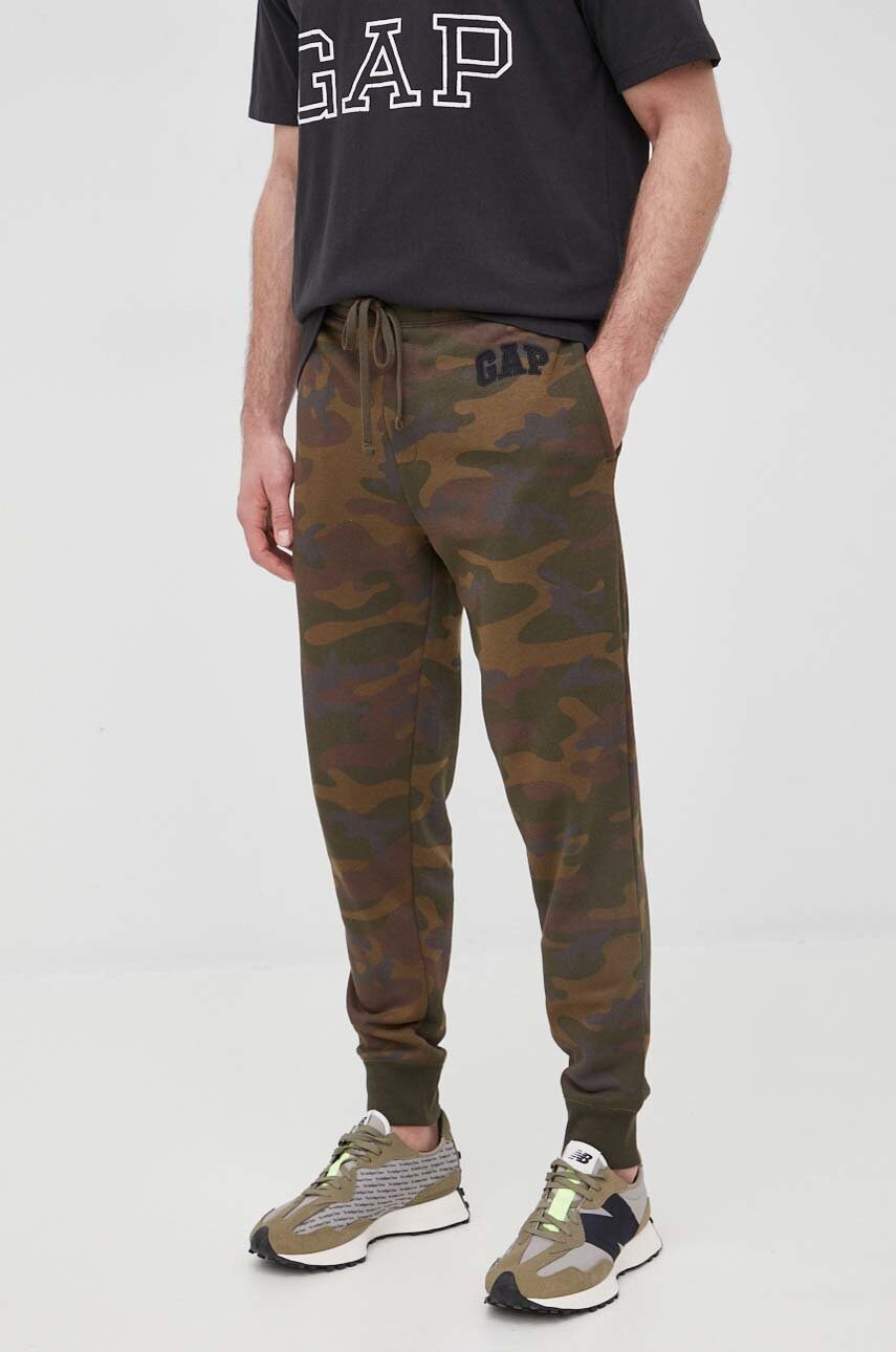 Gap pantaloni de trening barbati, culoarea verde, modelator