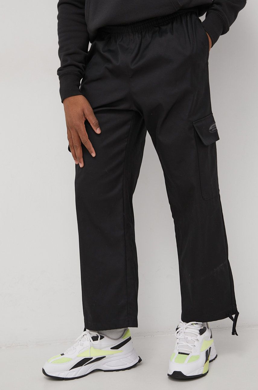 Adidas Originals Spodnie męskie kolor czarny w fasonie cargo