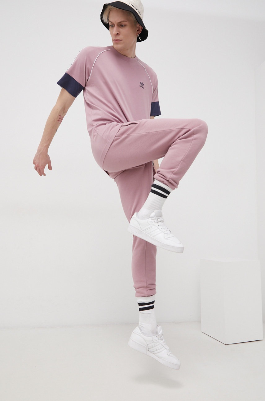 

Брюки adidas Originals Adicolor мужские цвет розовый гладкие