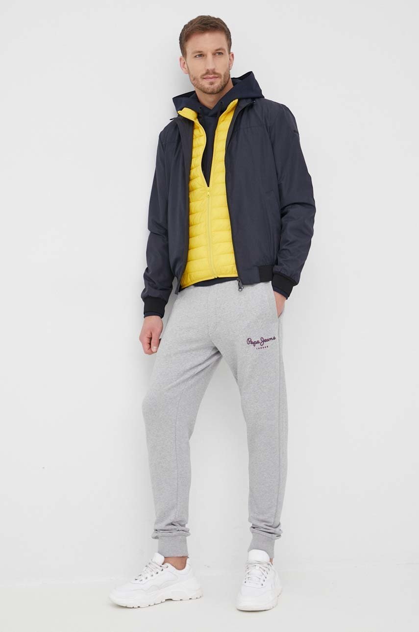 

Памучен панталон Pepe Jeans George Jogger мъжки в меланж на сиво, Сив