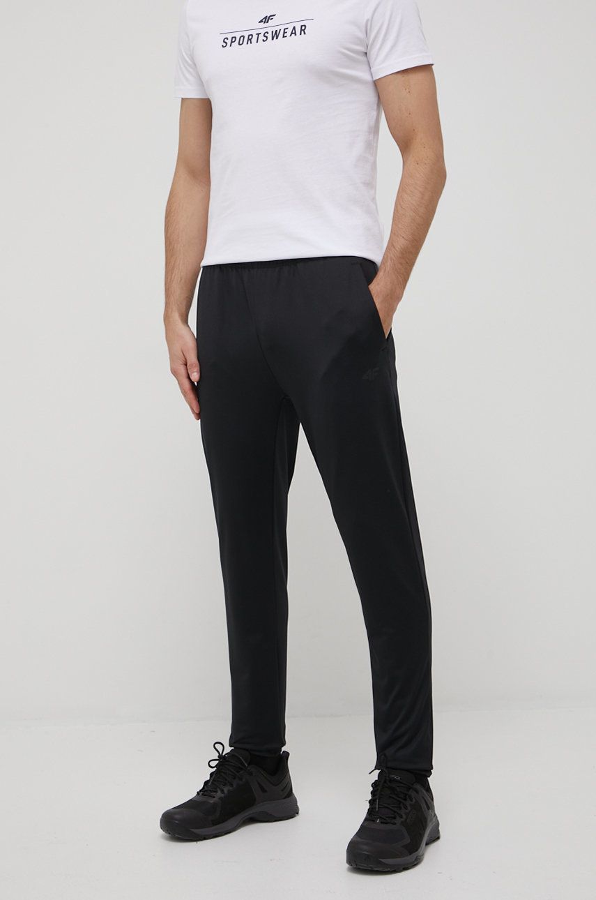 4F pantaloni de antrenament barbati culoarea negru