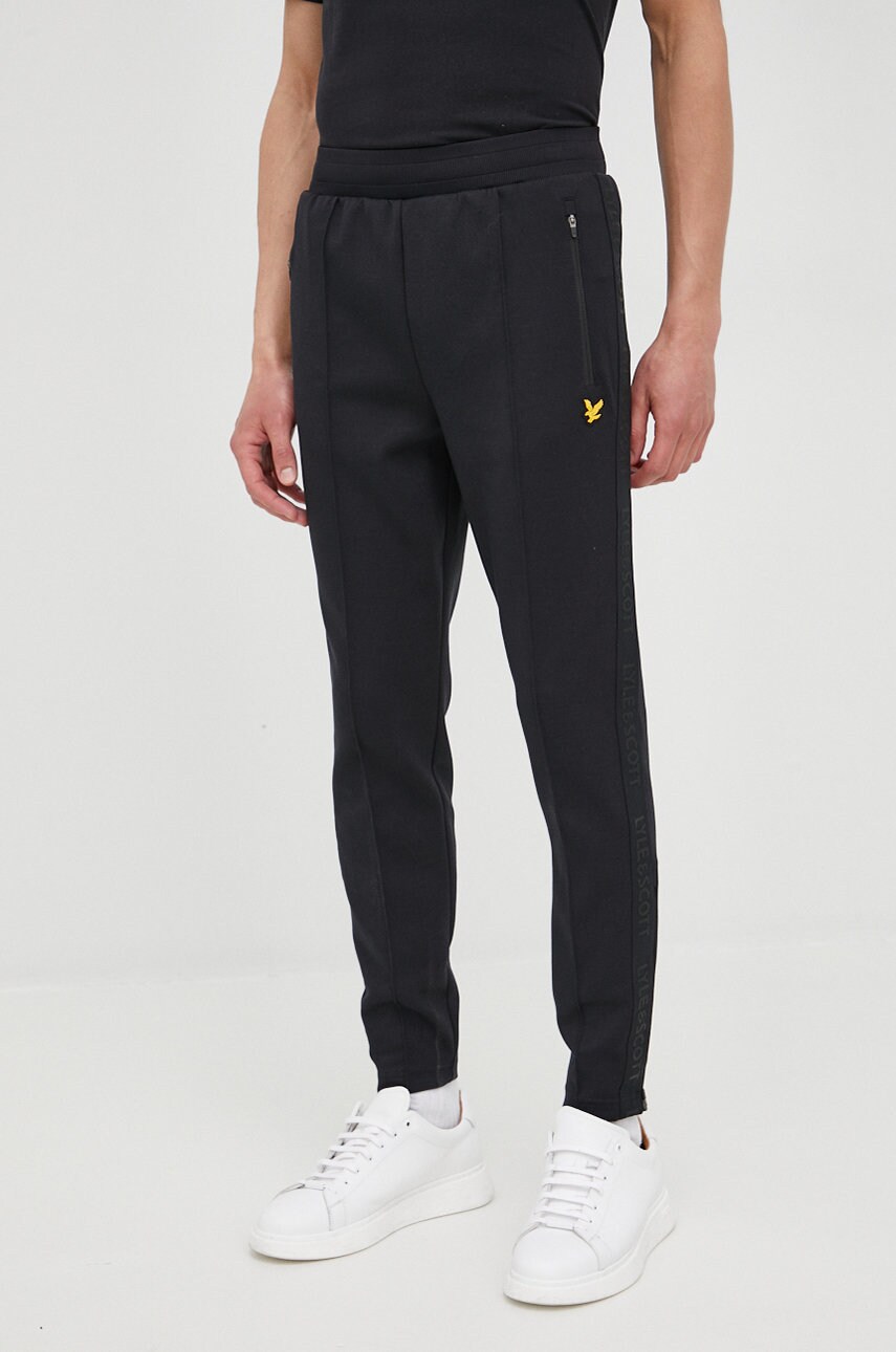 Lyle & scott pantaloni barbati, culoarea negru, neted