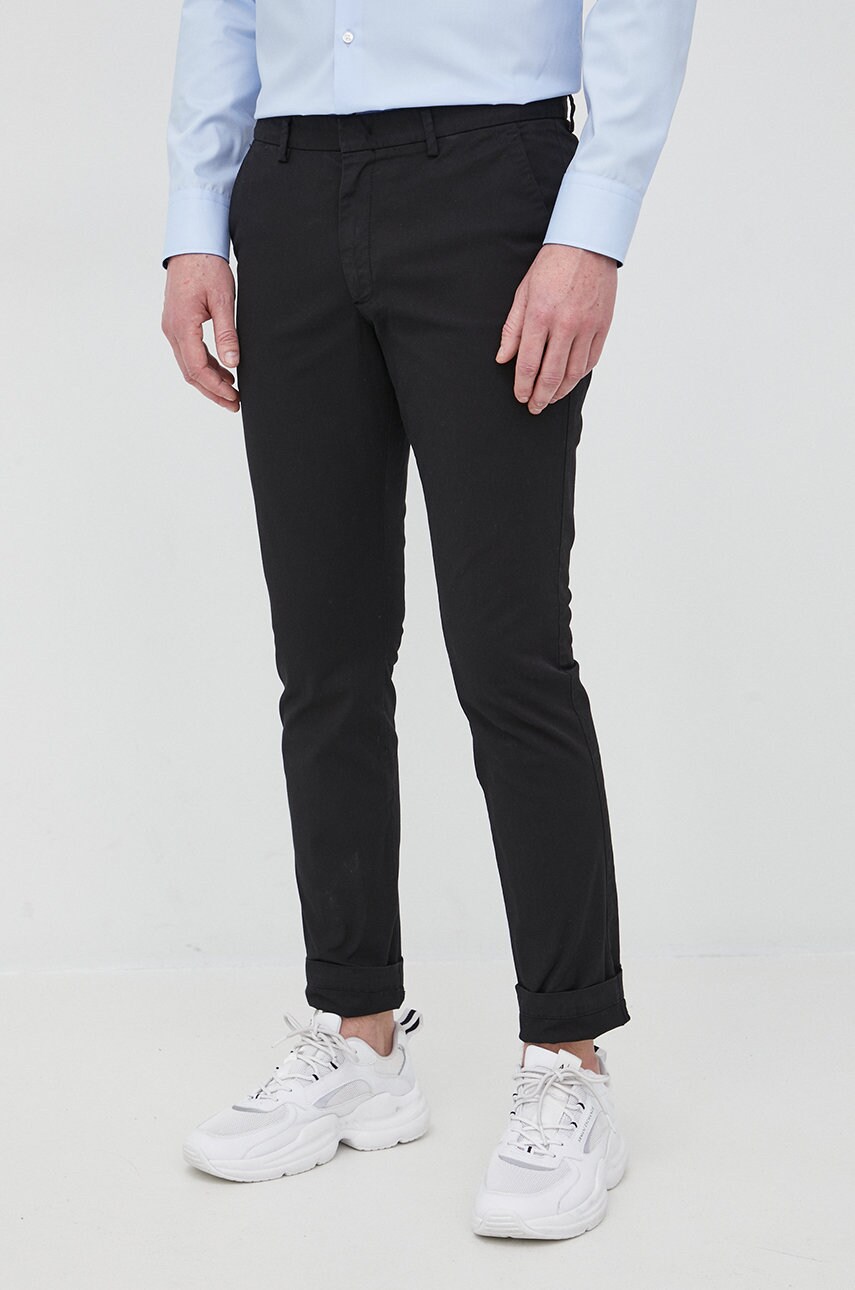 Boss pantaloni barbati, culoarea negru, mulata