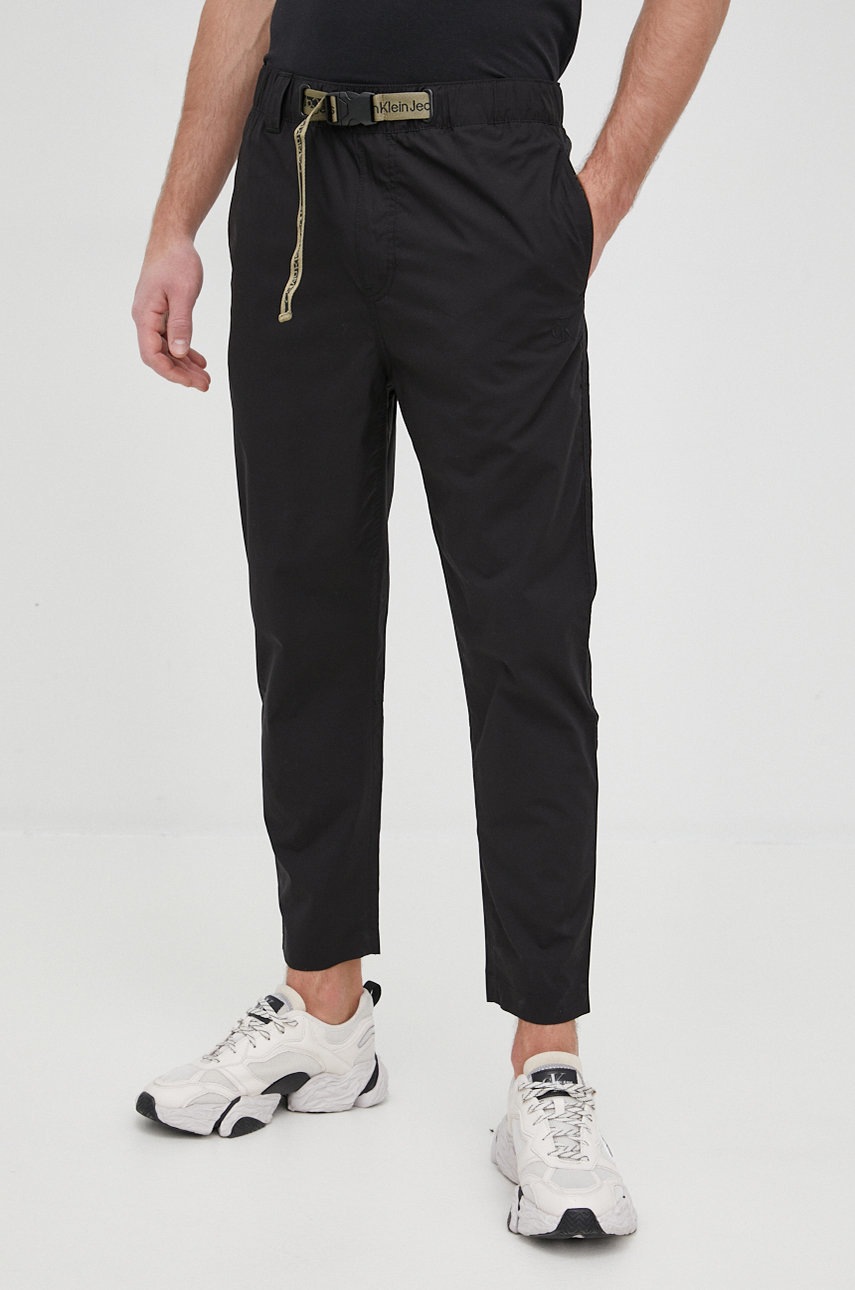 

Панталони Calvin Klein Jeans мъжко в черно със стандартна кройка, Черен