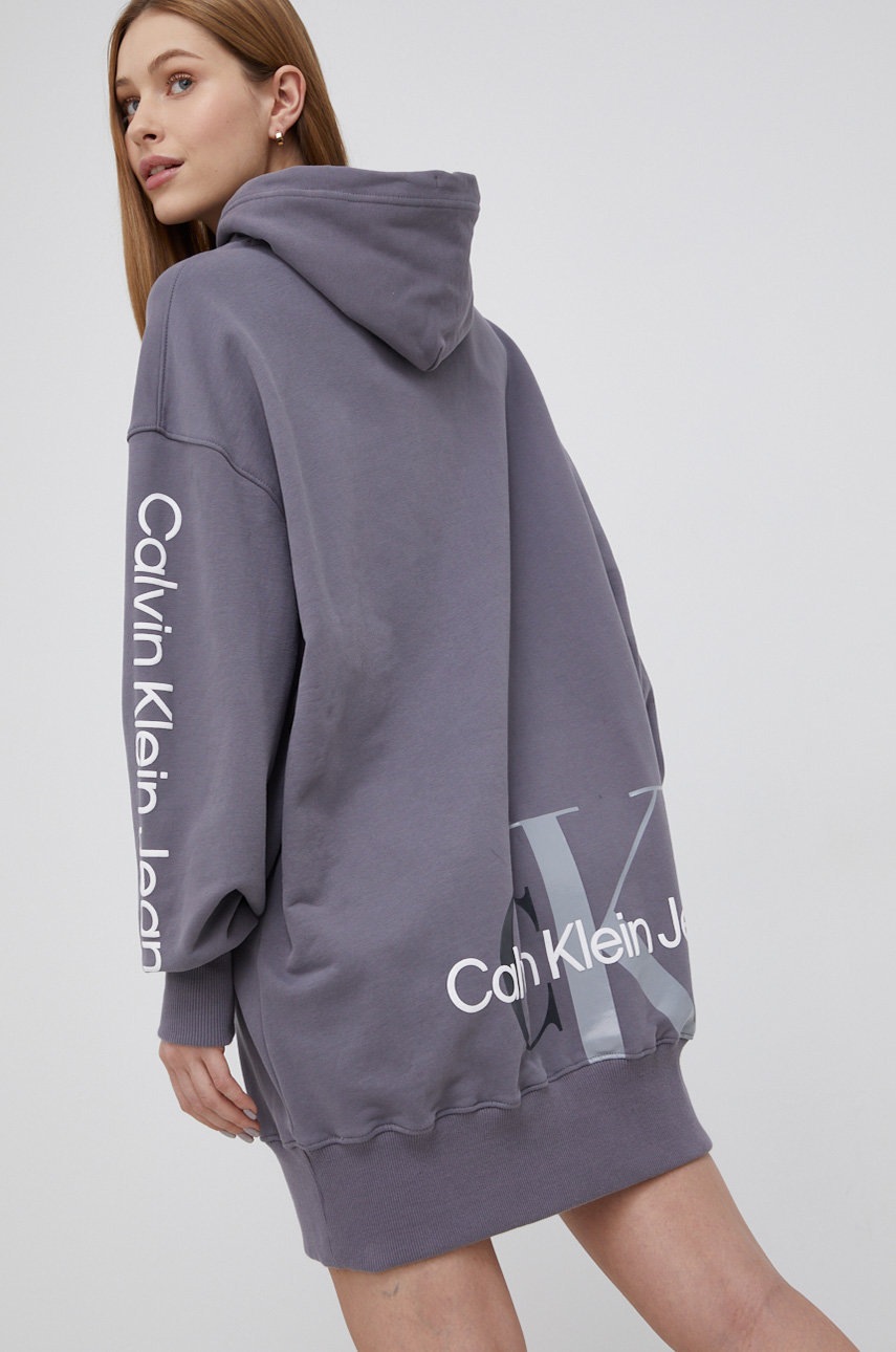 

Рокля Calvin Klein Jeans в сиво къс модел с уголемена кройка, Сив