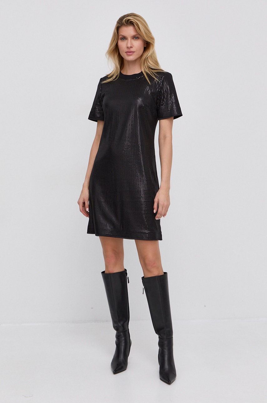 

Сукня Guess колір чорний mini пряма