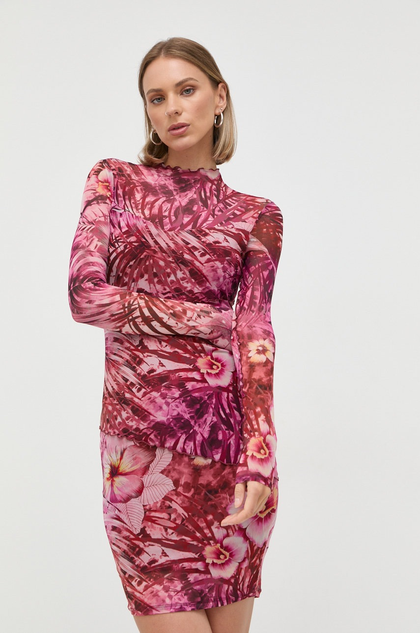 

Сукня Guess колір рожевий mini облягаюча