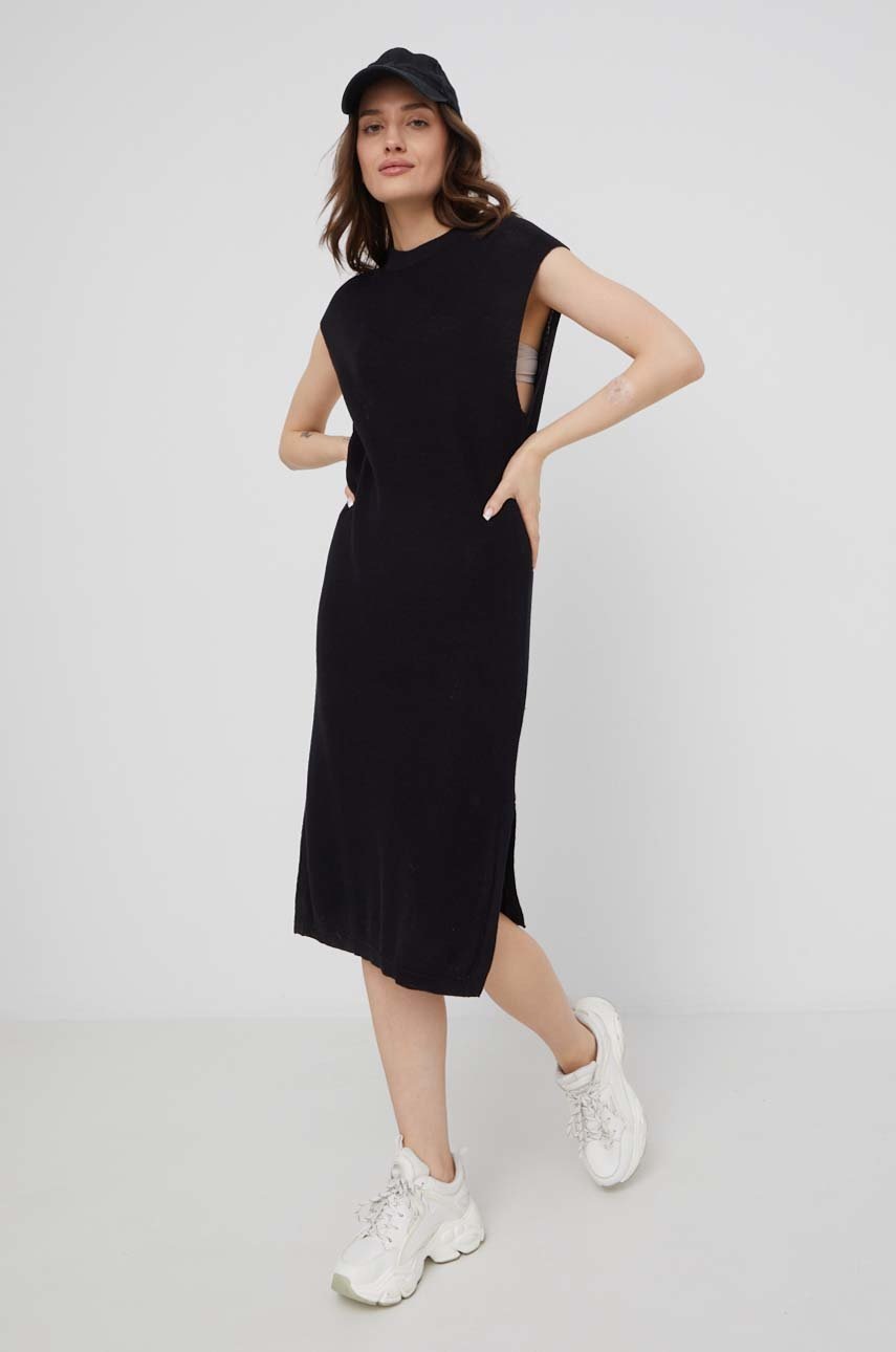 

Платье Only цвет чёрный midi oversize
