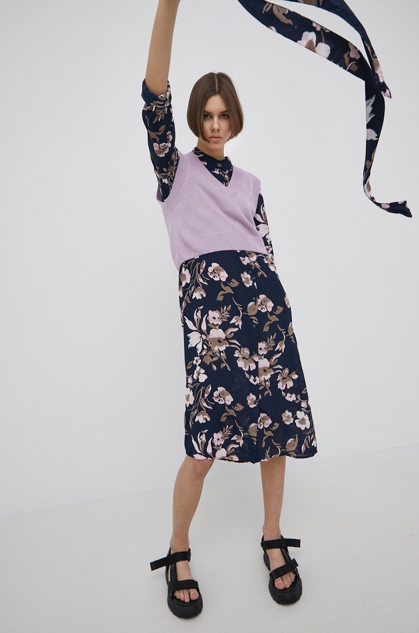 Šaty Vero Moda tmavomodrá barva, mini, jednoduchý - námořnická modř -  32% Polyester