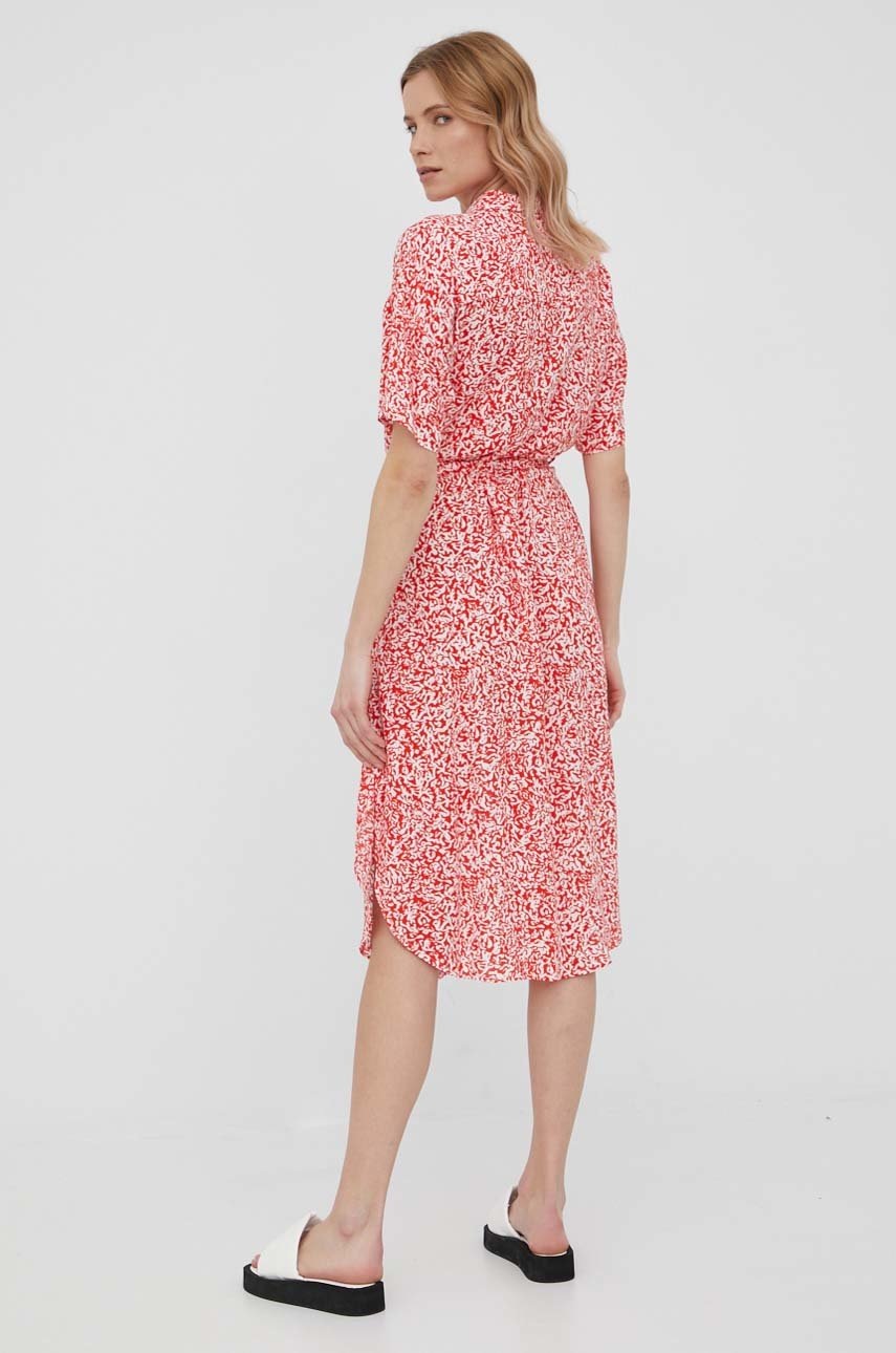 

Платье Vero Moda цвет красный midi прямая