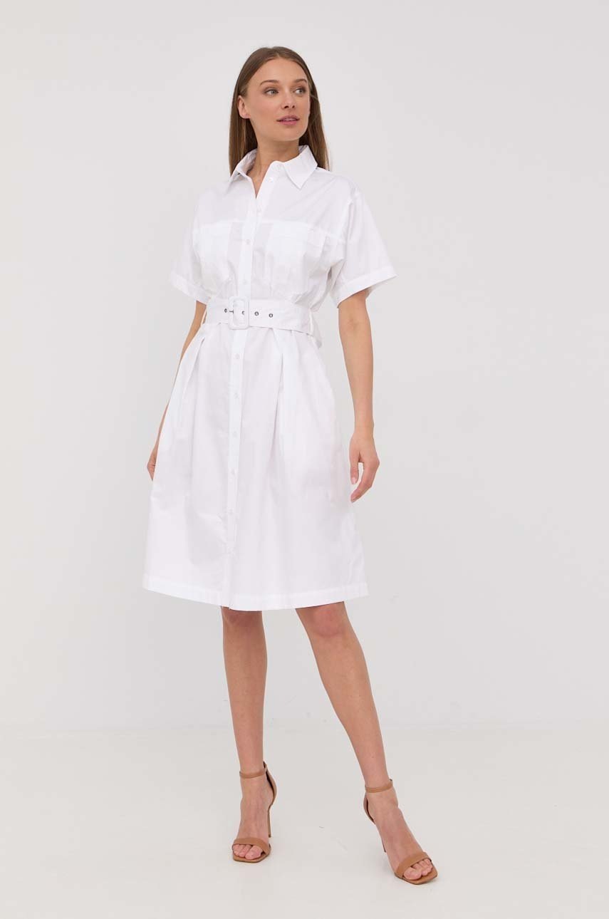 

Бавовняна сукня Guess колір білий mini розкльошена