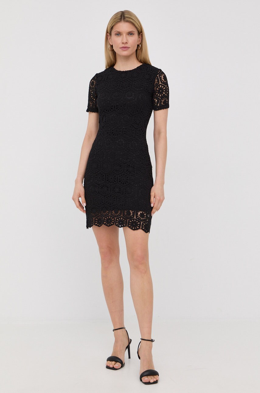 

Сукня Guess колір чорний mini облягаюча