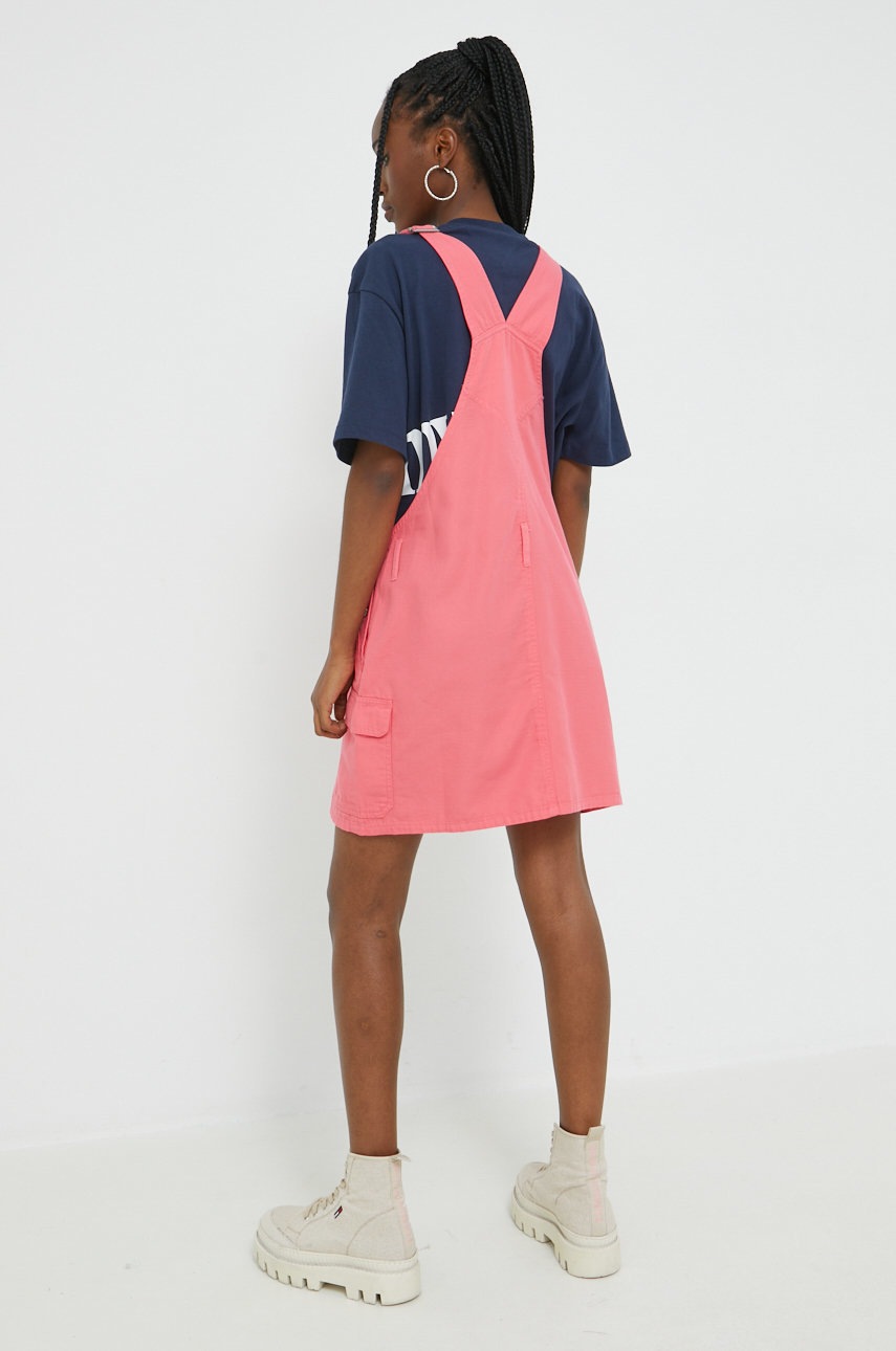 

Бавовняна сукня Tommy Jeans колір рожевий mini пряма