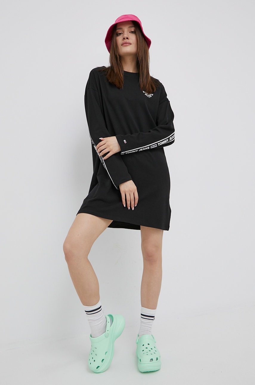 

Бавовняна сукня Tommy Jeans колір чорний mini oversize
