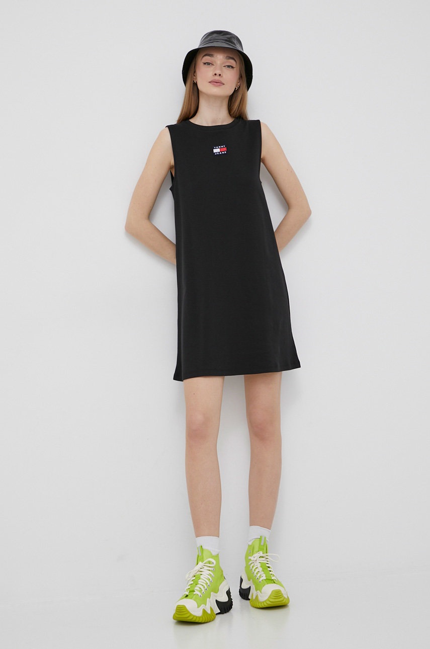 

Бавовняна сукня Tommy Jeans колір чорний mini пряма