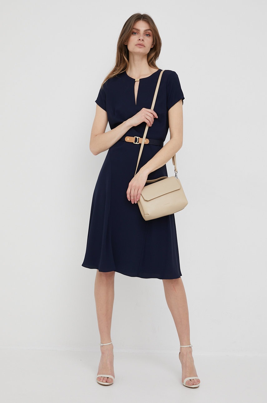 

Платье Lauren Ralph Lauren цвет синий mini расклешённая