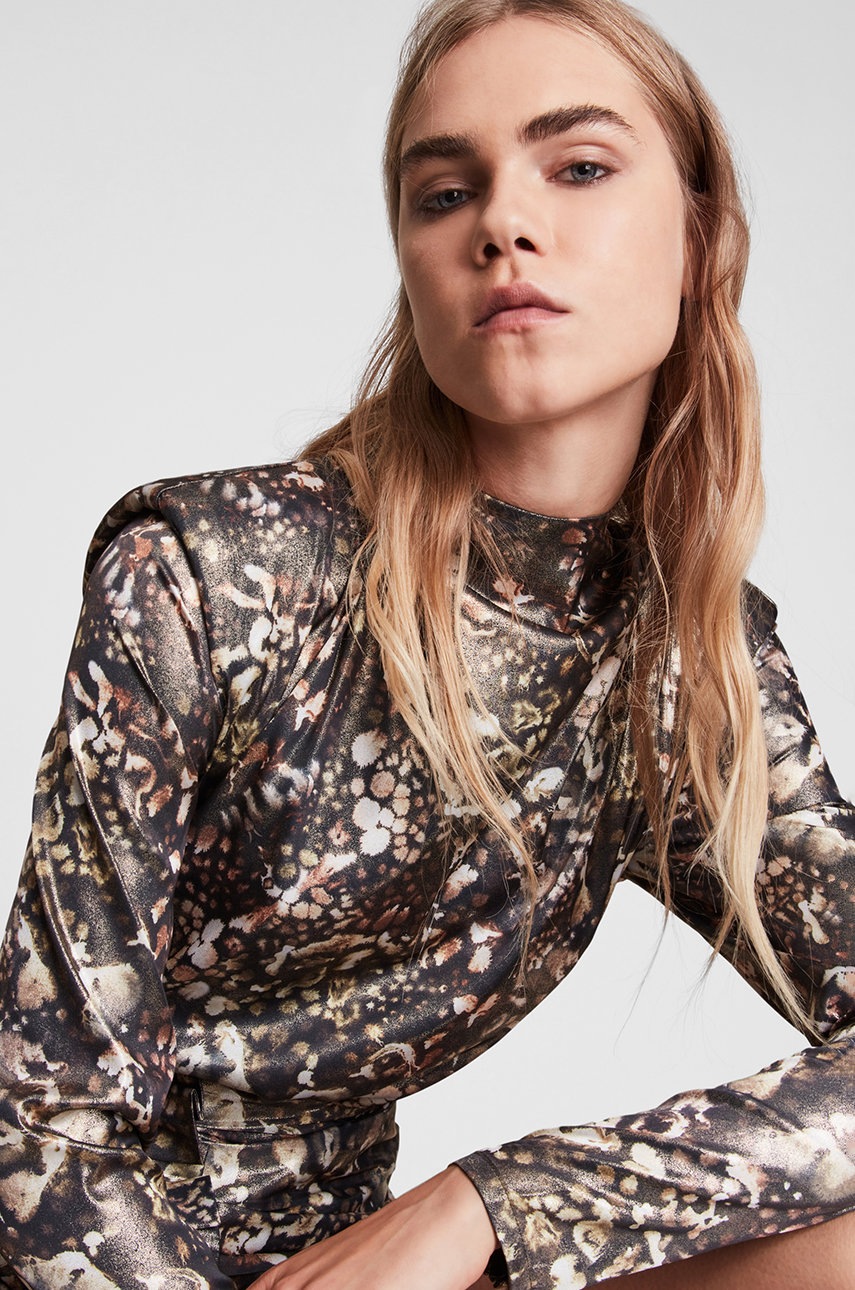 

Платье AllSaints цвет коричневый midi прямое
