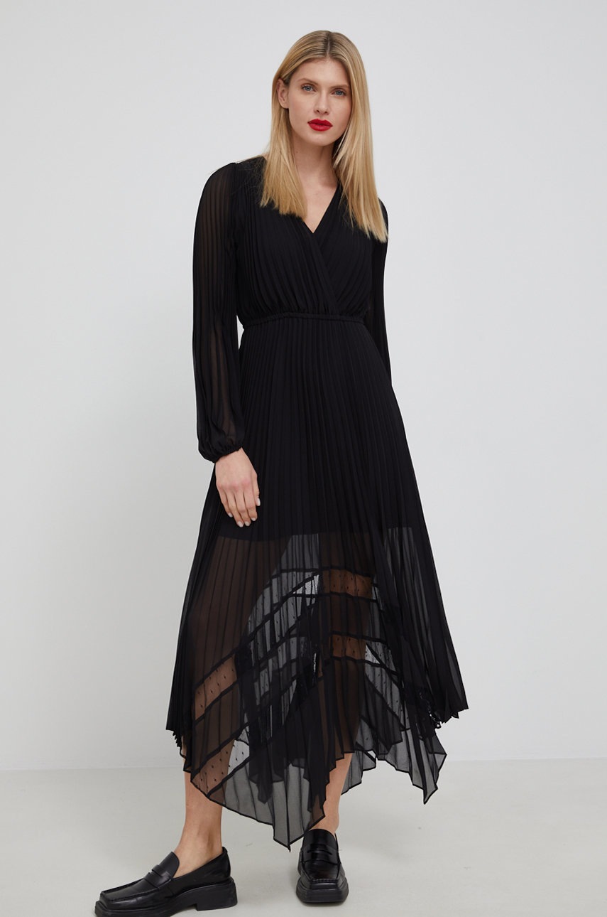 

Рокля The Kooples в черно дълъг модел разкроен модел, Черен