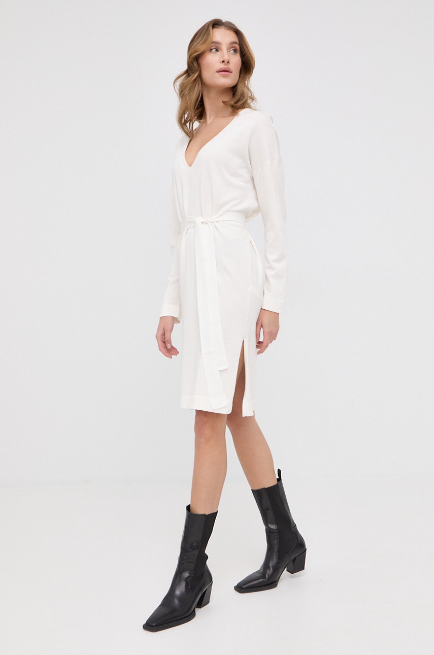 

Платье Liu Jo цвет белый midi oversize