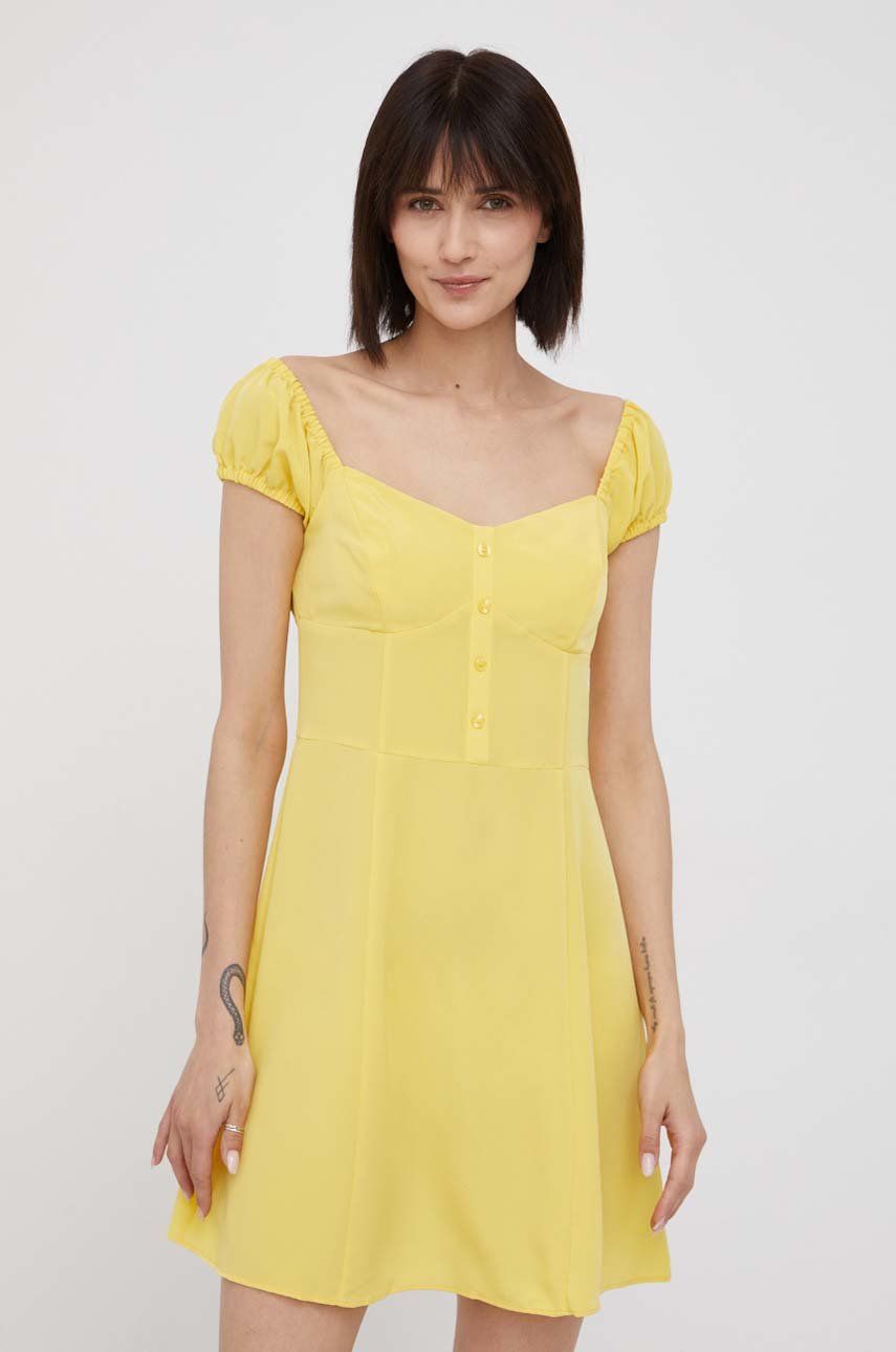 Calvin Klein Jeans sukienka kolor żółty mini rozkloszowana