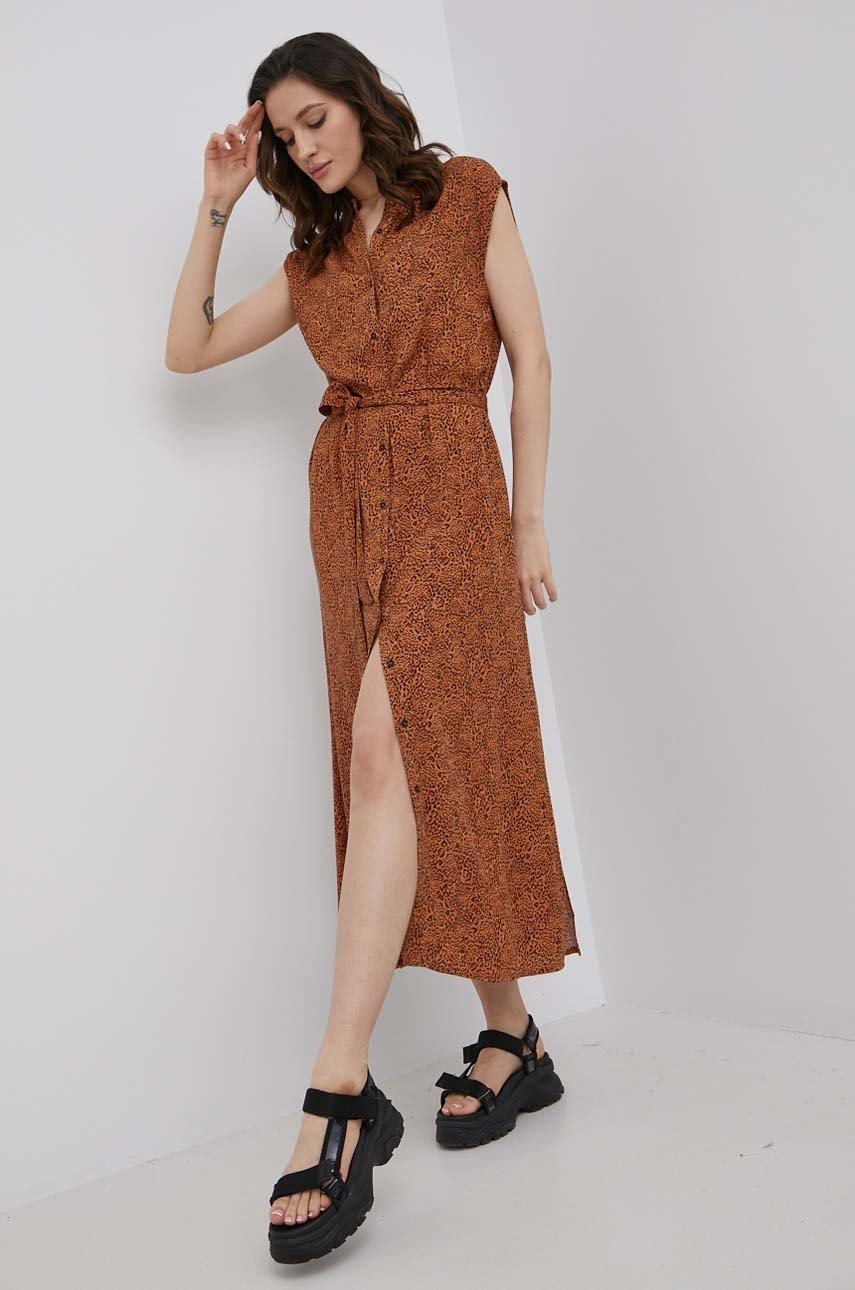 

Сукня Billabong колір коричневий maxi пряма