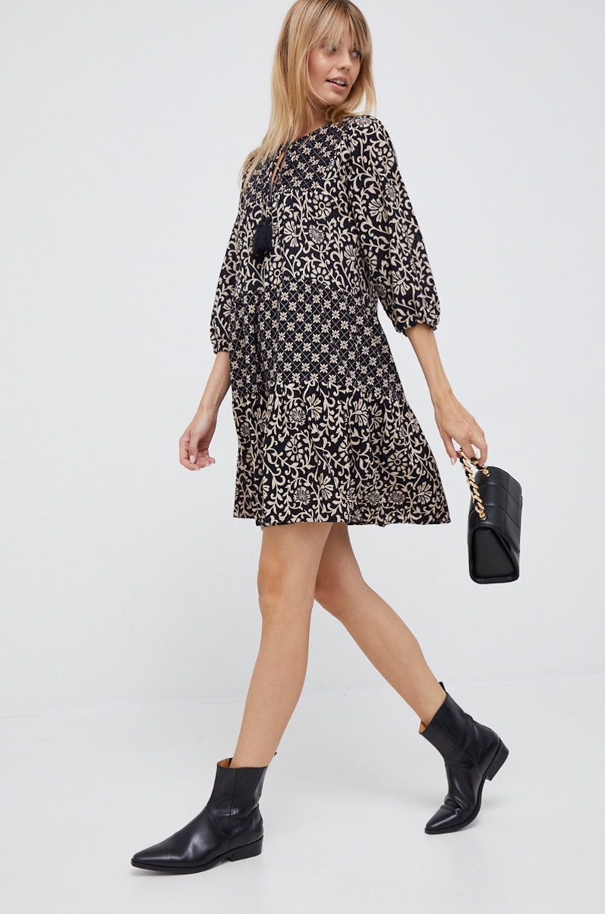 

Бавовняна сукня Vero Moda колір чорний mini розкльошена