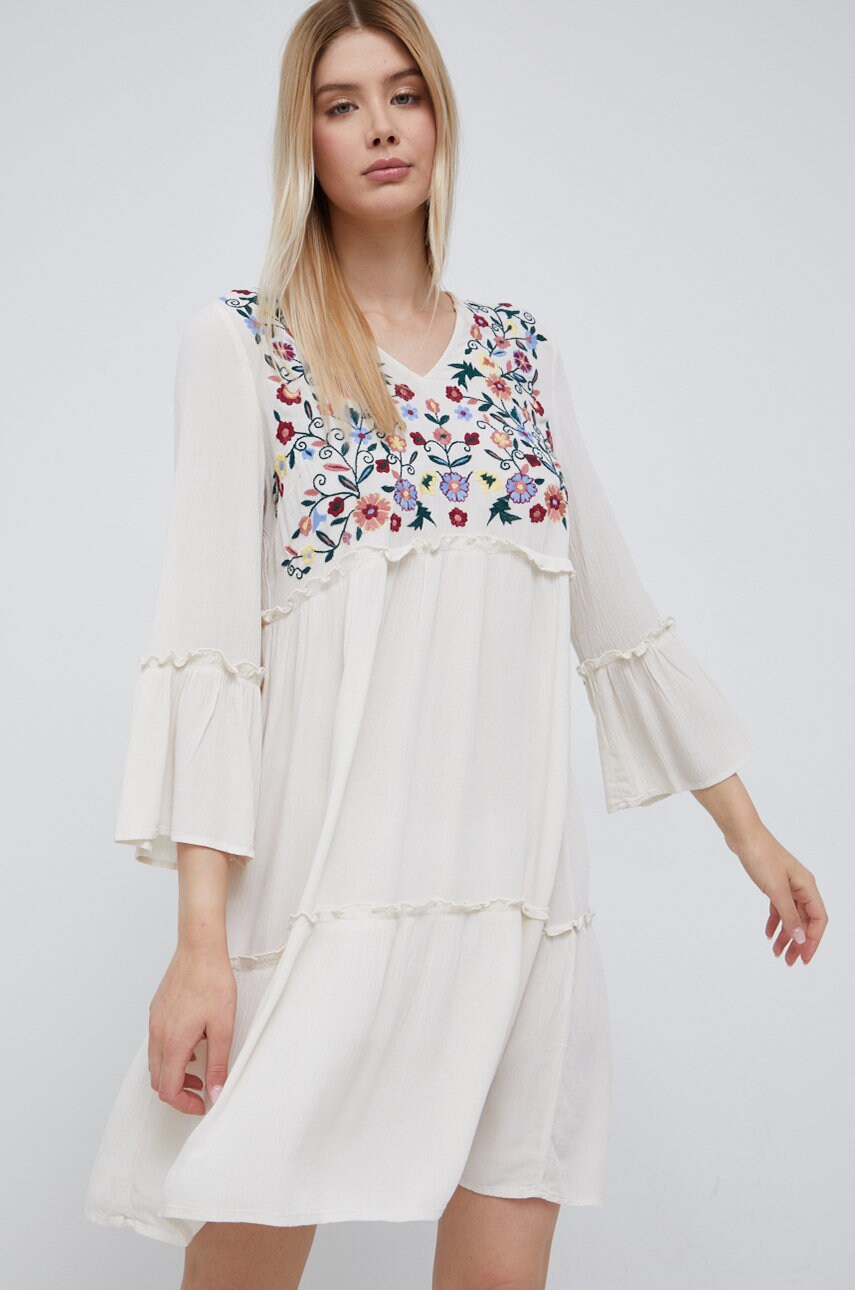 

Платье Vero Moda цвет бежевый mini расклешённая