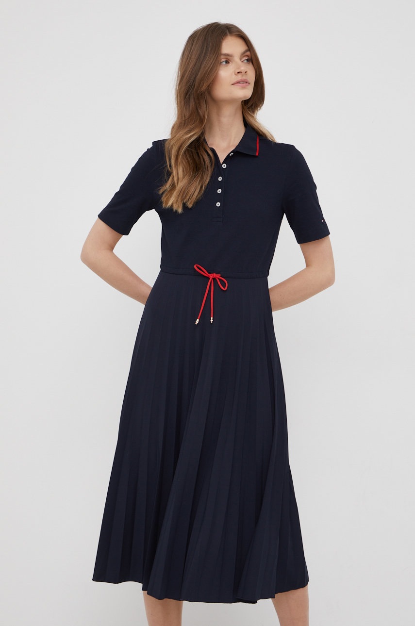 

Платье Tommy Hilfiger цвет синий midi прямая